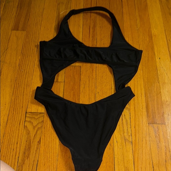 Betty Jade Modern Black Cutout One Piece Swimsuit - Picture 5 of 8